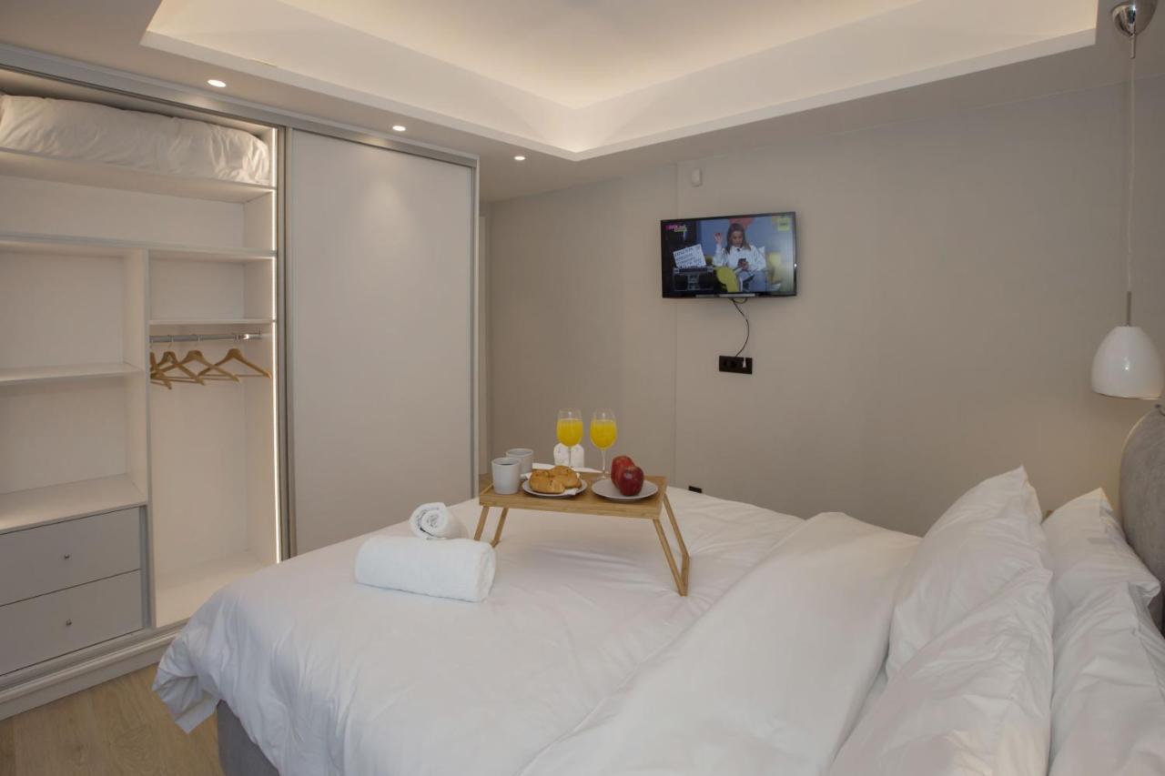 Acropolis Golden Suites By Ghh Athene Buitenkant foto